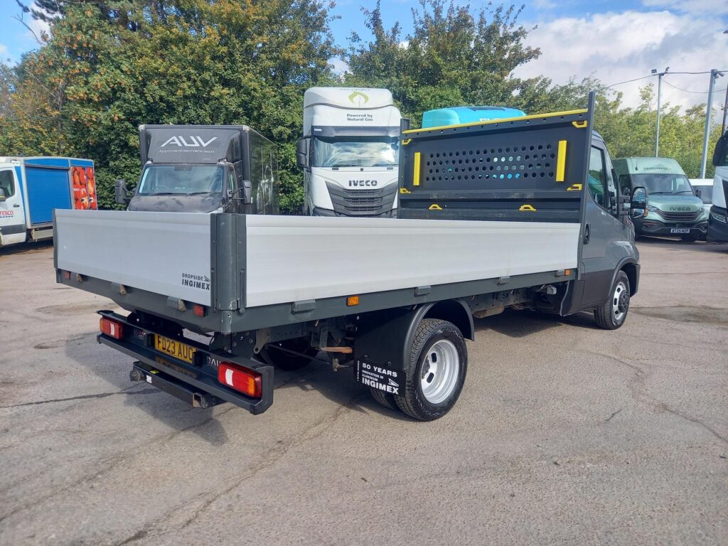 Iveco Daily 3.0D HPI 18V 35C 3450 Dropside 2dr Diesel Manual MWB Euro 6 (DRW) (180 ps)