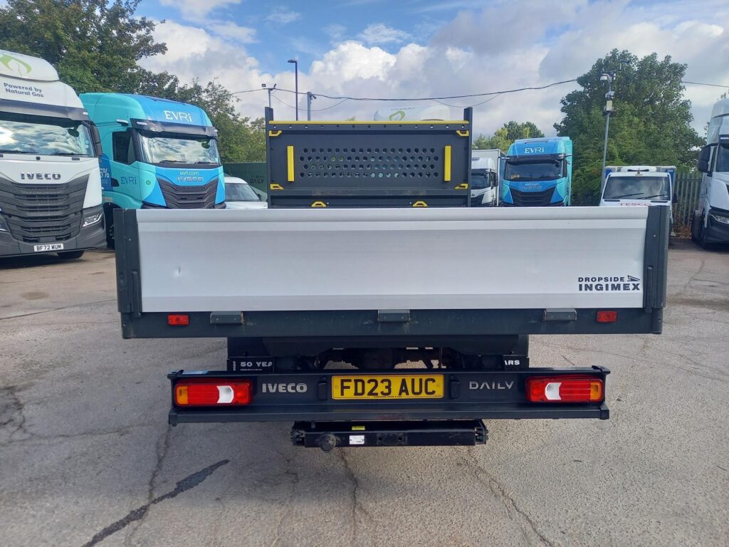 Iveco Daily 3.0D HPI 18V 35C 3450 Dropside 2dr Diesel Manual MWB Euro 6 (DRW) (180 ps)