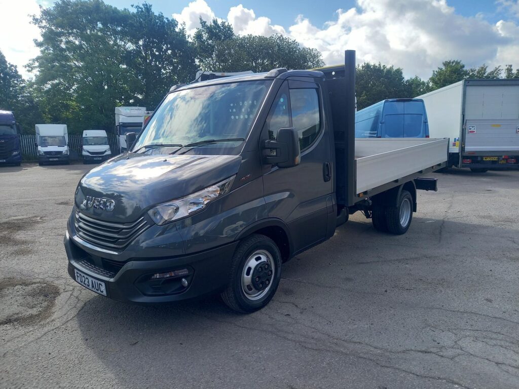 Iveco Daily 3.0D HPI 18V 35C 3450 Dropside 2dr Diesel Manual MWB Euro 6 (DRW) (180 ps)