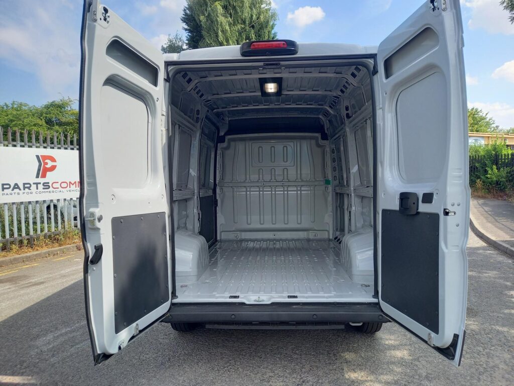 Fiat E-Ducato 35 79kWh eTecnico Auto MWB H2 5dr (11kW Charger)