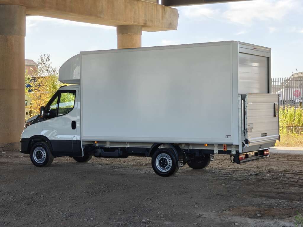Iveco Daily 35S14 Luton Tail Lift