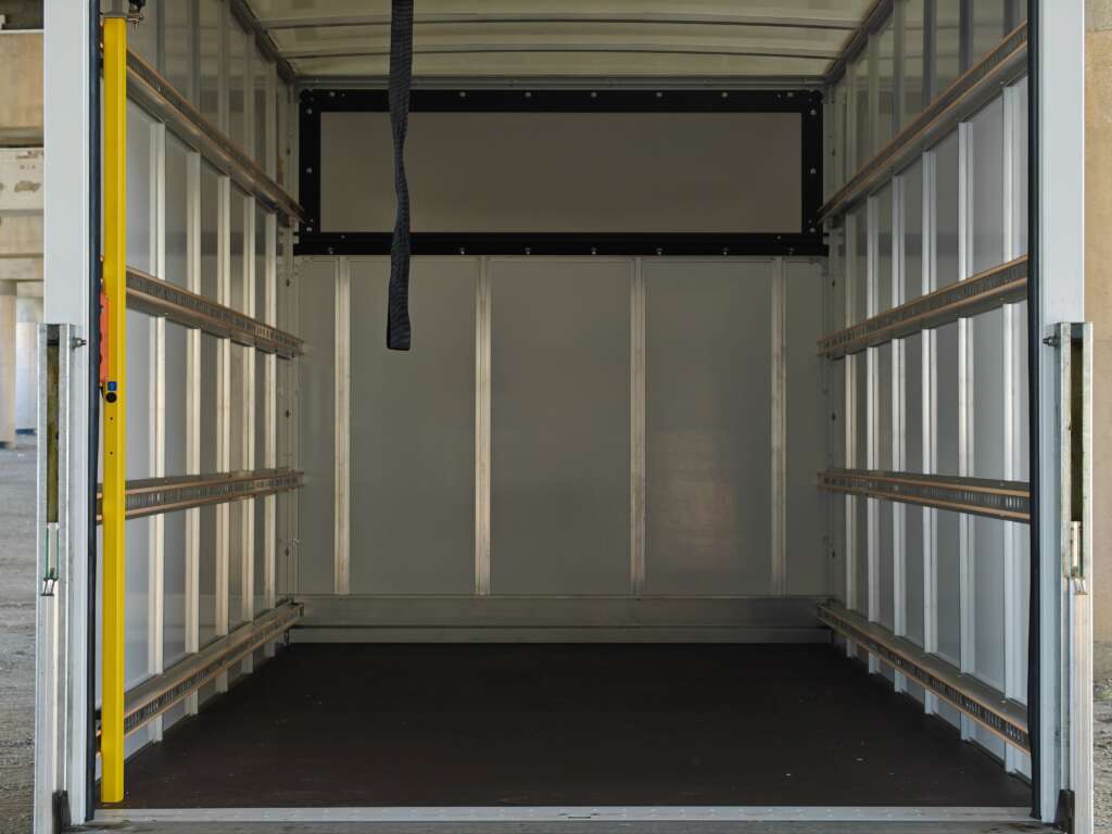 Iveco Daily 35S14 Luton Tail Lift