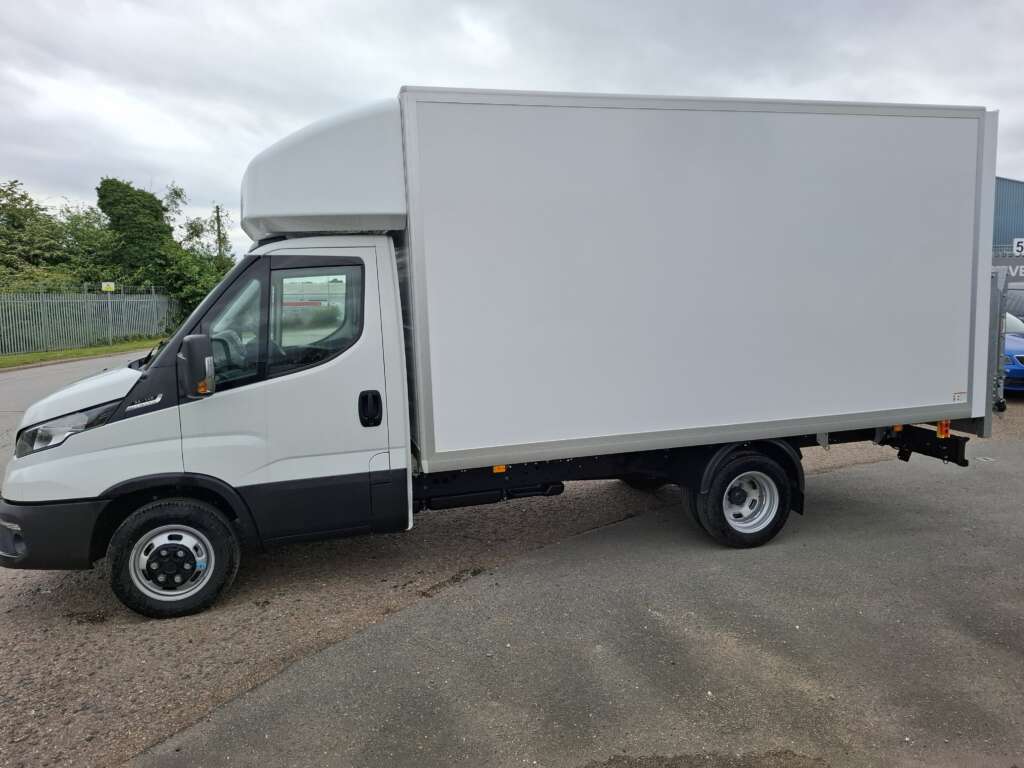 Iveco Daily 35C14A8 Hi-Matic Luton Tail Lift