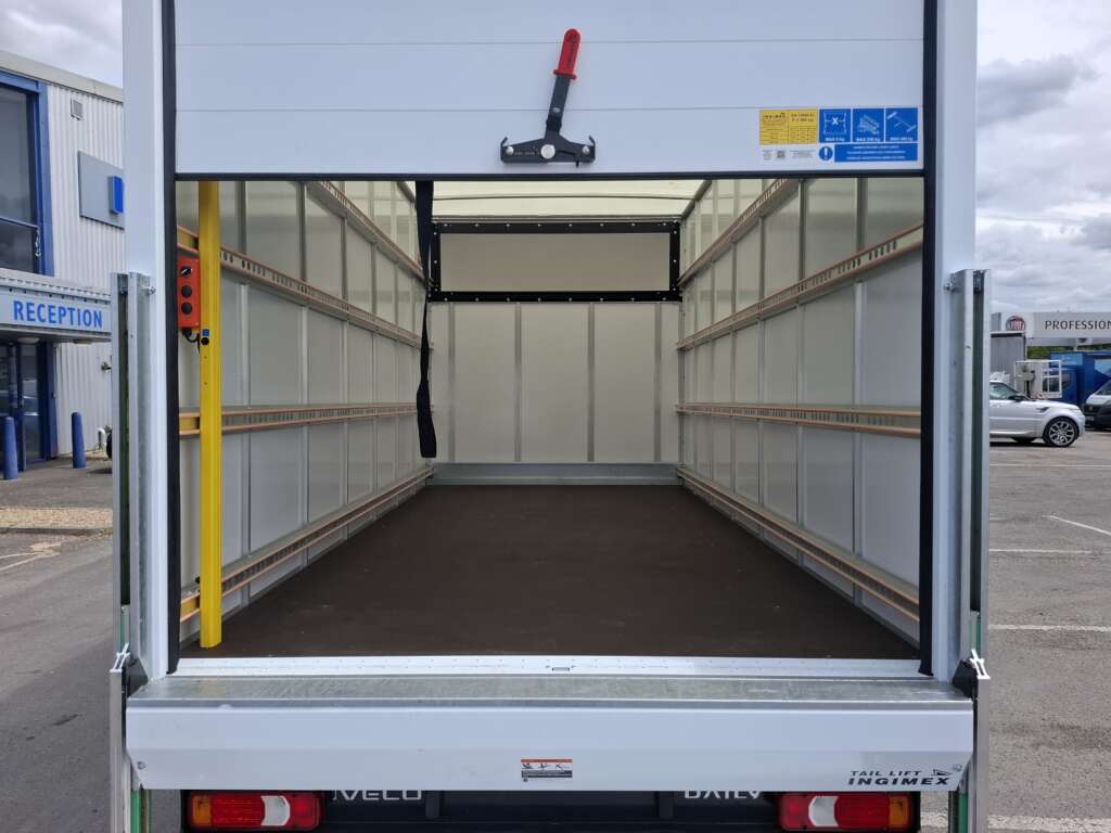 Iveco Daily 35C14A8 Hi-Matic Luton Tail Lift