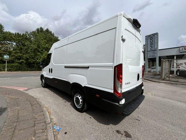 Iveco Daily MY24 35S14 12Cu 3520L H2Van