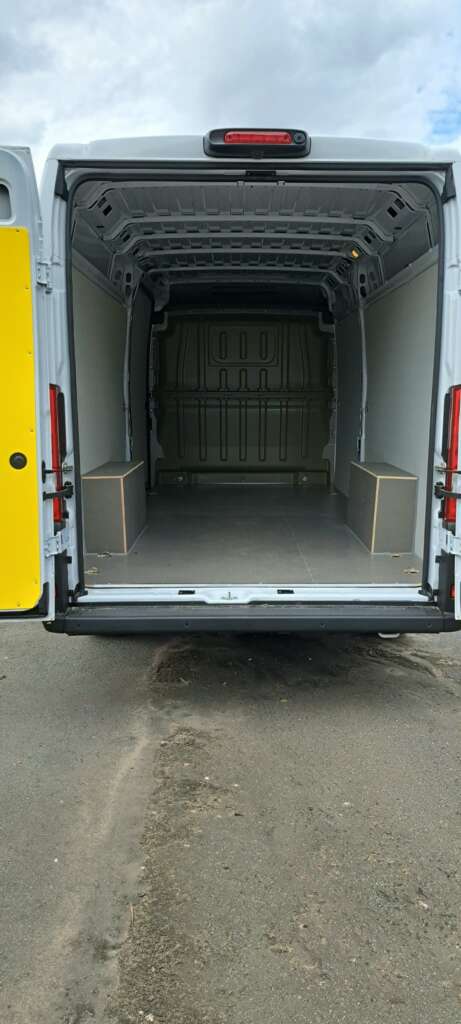 Fiat Ducato Maxi Panel Van L3H2 3.5T Diesel 180PS Automatic (MY25)
