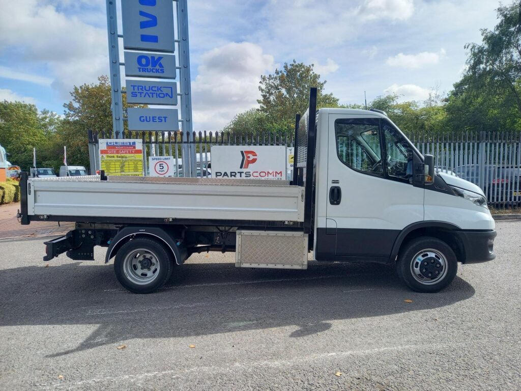 Iveco Daily 2.3D HPI 14V Business 35C 3450 Tipper 2dr Diesel Manual L2 Euro 6 (s/s) (DRW) (136 ps)
