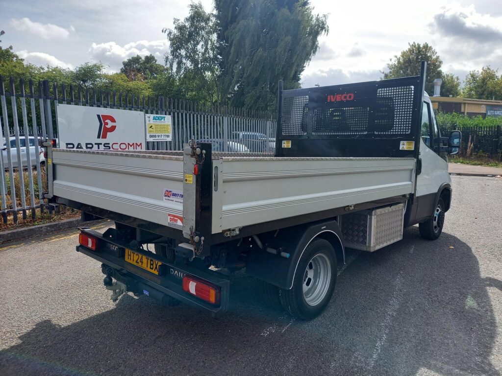 Iveco Daily 2.3D HPI 14V Business 35C 3450 Tipper 2dr Diesel Manual L2 Euro 6 (s/s) (DRW) (136 ps)