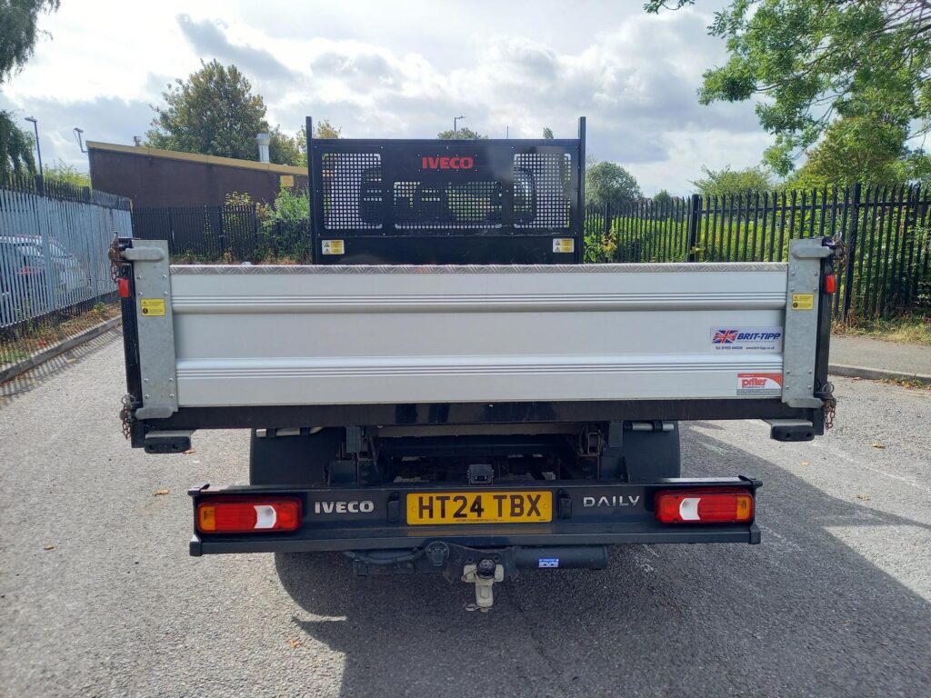 Iveco Daily 2.3D HPI 14V Business 35C 3450 Tipper 2dr Diesel Manual L2 Euro 6 (s/s) (DRW) (136 ps)