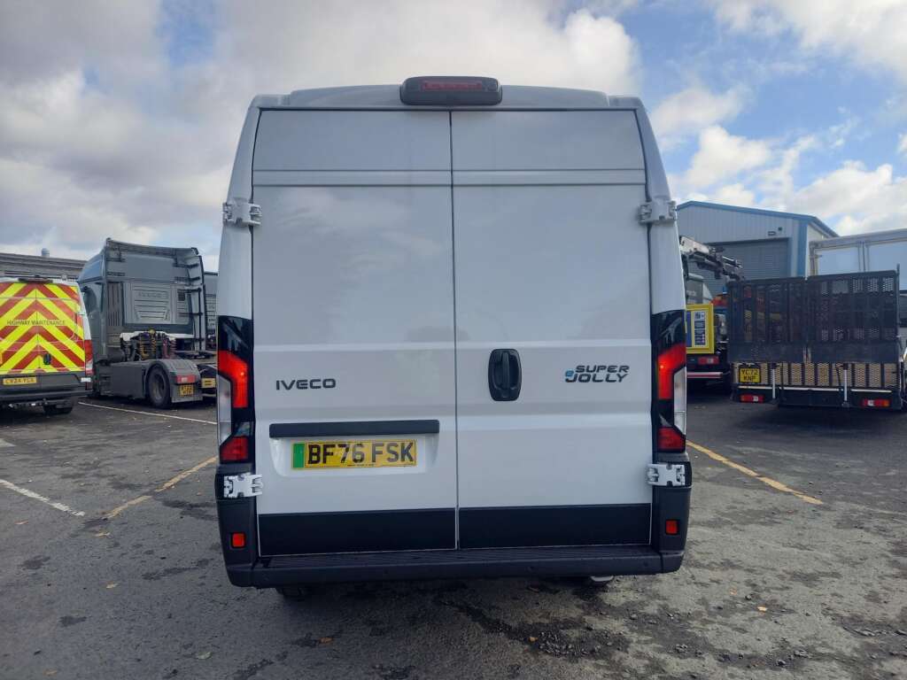 IVECO e Super Jolly