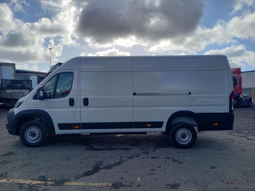 IVECO e Super Jolly