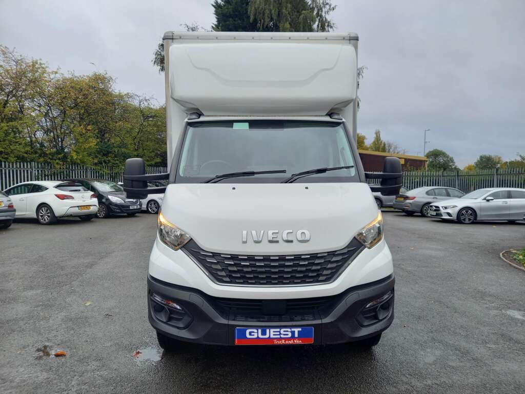 Iveco Daily 72C18 180HP Hi Matic 4750WB Luton Box