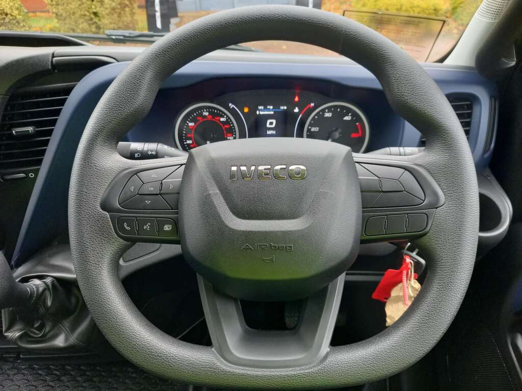 Iveco Daily 72C18 180HP Hi Matic 4750WB Luton Box