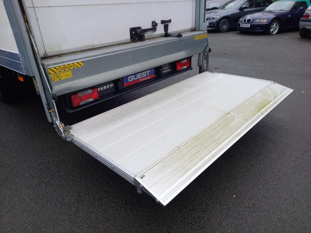 Iveco Daily 72C18 180HP Hi Matic 4750WB Luton Box
