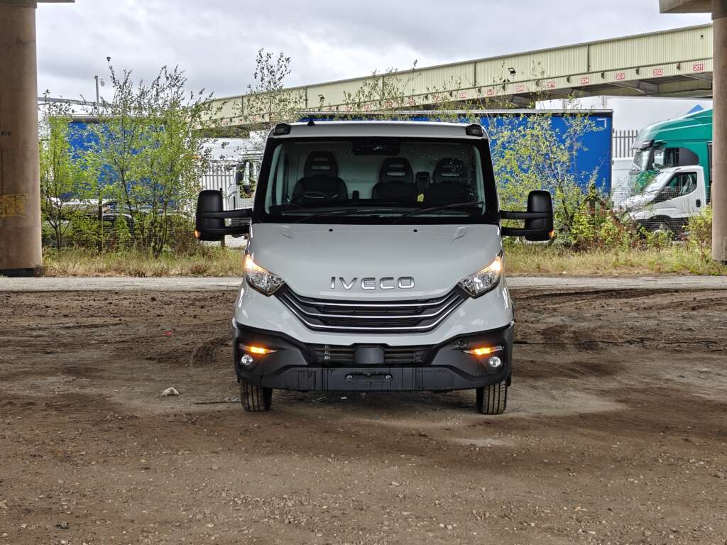 Iveco Daily 35C14HA8 4100mm Chassis Cab (Circa 4.9m Body ext.)