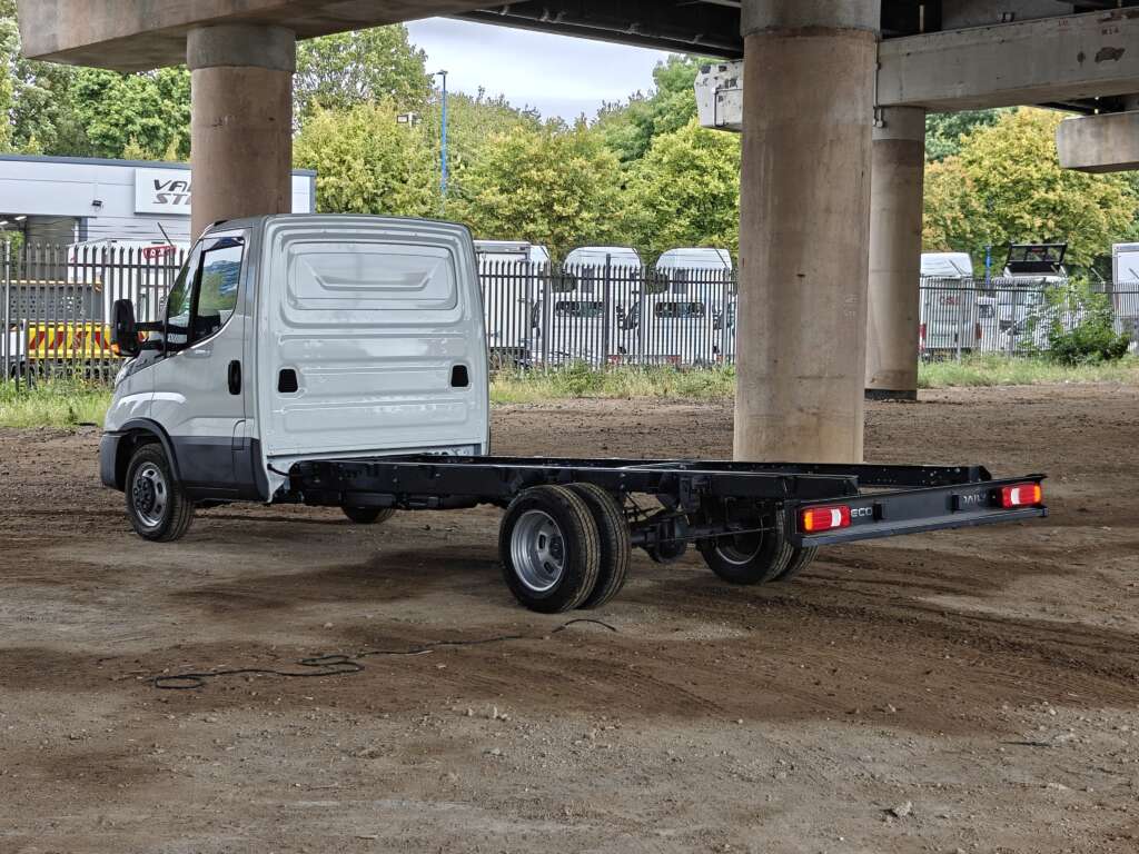 Iveco Daily 35C14HA8 4100mm Chassis Cab (Circa 4.9m Body ext.)