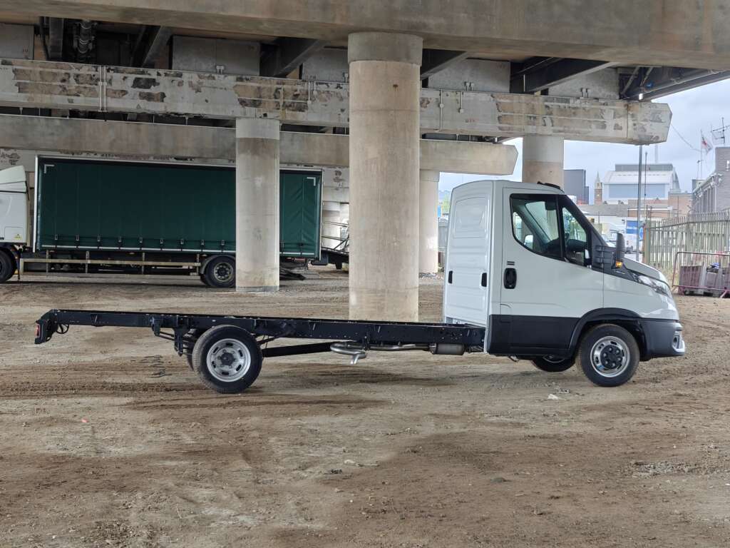 Iveco Daily 35C14HA8 4100mm Chassis Cab (Circa 4.9m Body ext.)