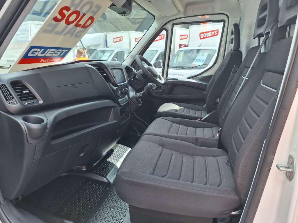 Iveco Daily 35S14BV XLWB High Roof 16m³ (Circa 4.6m Int. Load Length)